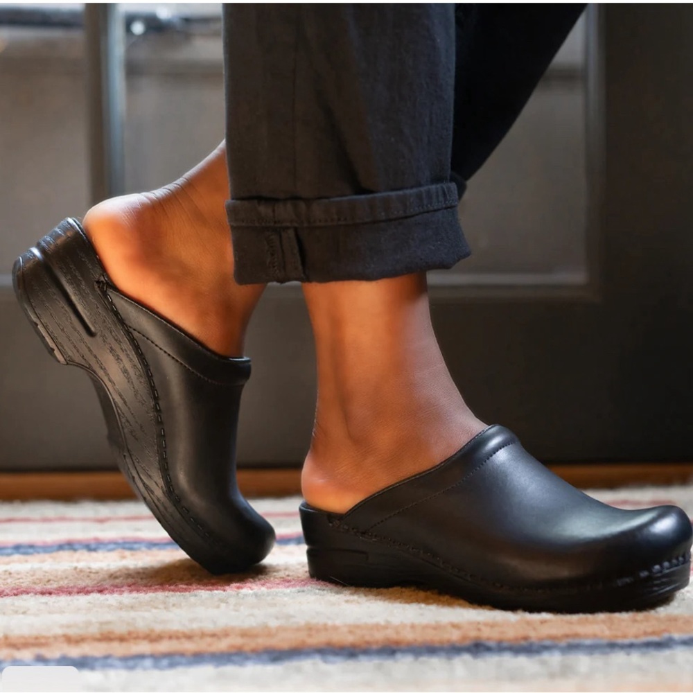 Dansko Sonja Black Cabrio Mule Sz. 41